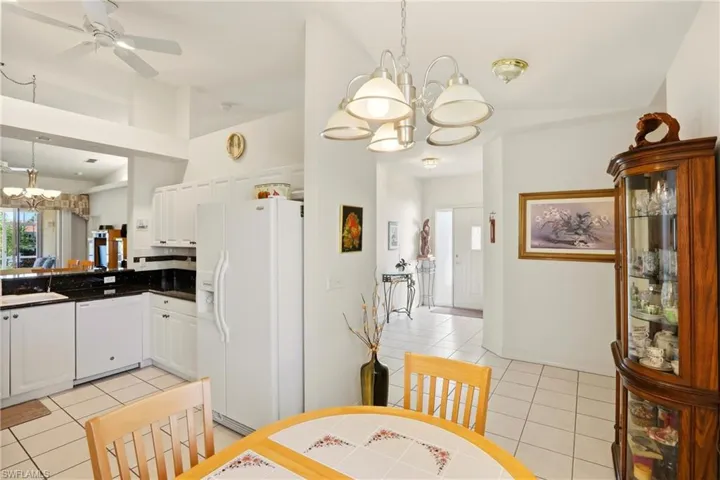 511  Joseph  CT, Naples, FL 34104