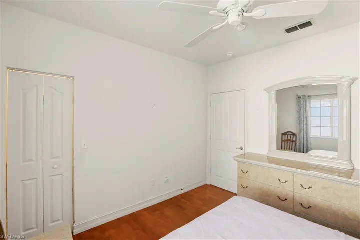 511  Joseph  CT, Naples, FL 34104