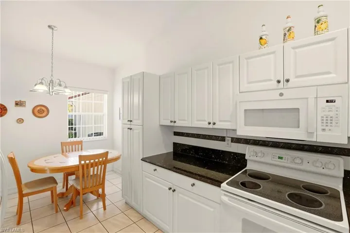 511  Joseph  CT, Naples, FL 34104