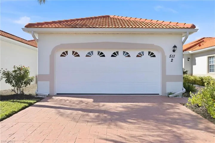 511  Joseph  CT, Naples, FL 34104