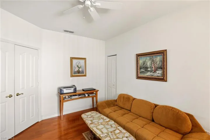 511  Joseph  CT, Naples, FL 34104