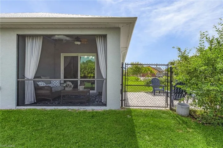 4524 SW 9th  AVE, Cape Coral, FL 33914