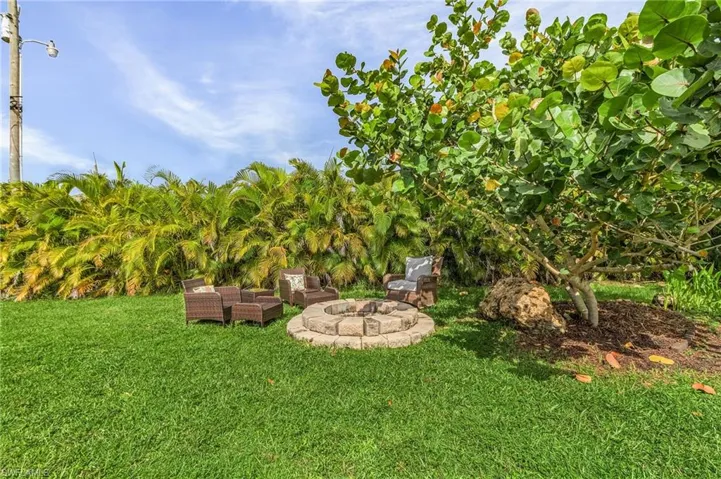 4524 SW 9th  AVE, Cape Coral, FL 33914