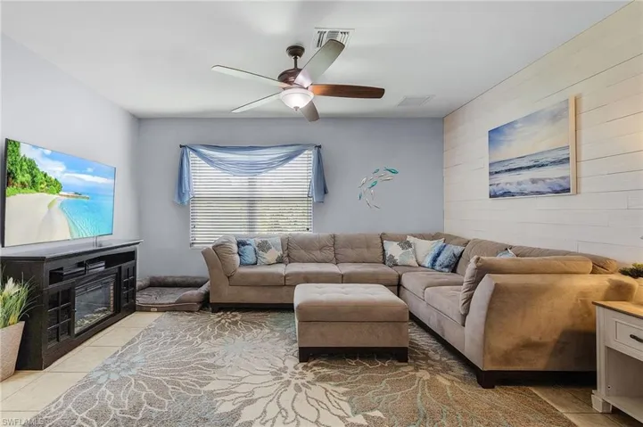 4524 SW 9th  AVE, Cape Coral, FL 33914