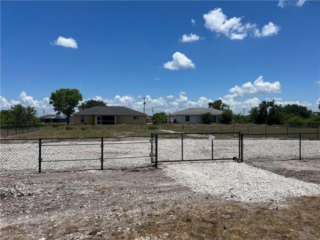 1040 Alabama RD S, LEHIGH ACRES FL 33974