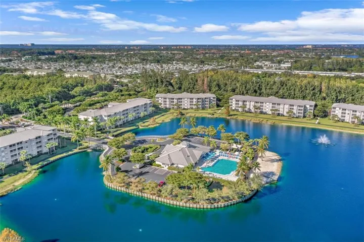 Aerial View of Heritage Pointe (pre-Ian)
