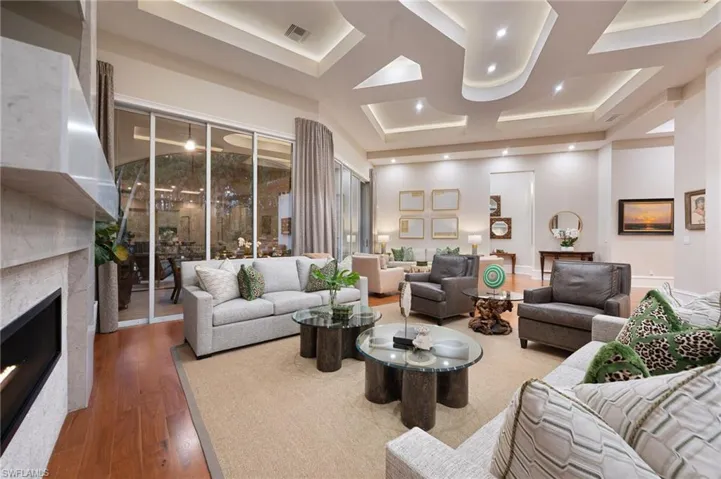 This residence has undergone a complete transformation, with new ceiling design, ambient lighting, removal of walls and archways...to create an extremely desirable, quality home.