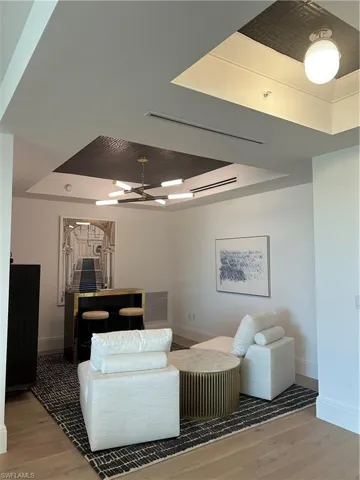 1130  3rd S AVE, Naples, FL 34102