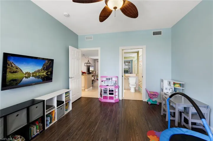 28564  Alessandria  CIR, Bonita Springs, FL 34135