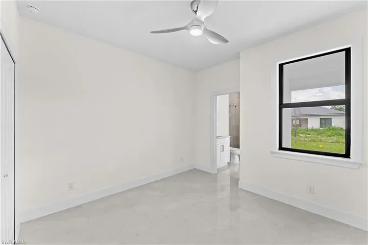 923 Ne 17th Ter, Cape Coral, Florida 33909