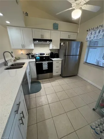 11421  Caravel  CIR, Fort Myers, FL 33908