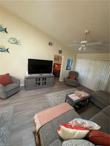 11421  Caravel  CIR, Fort Myers, FL 33908