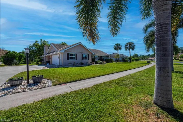 Ranch-style home featuring "side entry" garage.