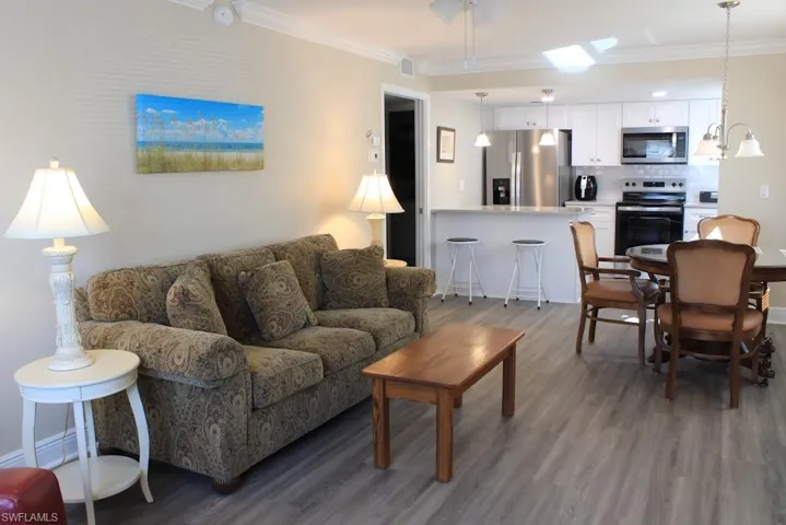16881 Davis Rd 112, Fort Myers, Florida 33908
