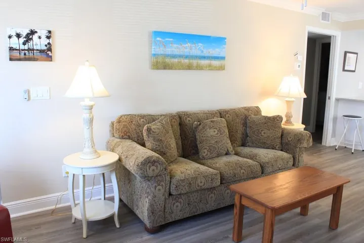 16881 Davis Rd 112, Fort Myers, Florida 33908