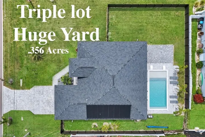2419 Country Club Blvd, Cape Coral, Florida 33990