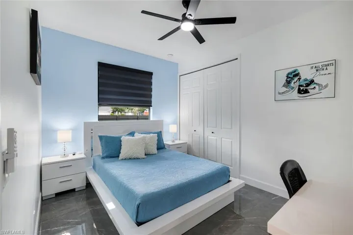 2419 Country Club Blvd, Cape Coral, Florida 33990