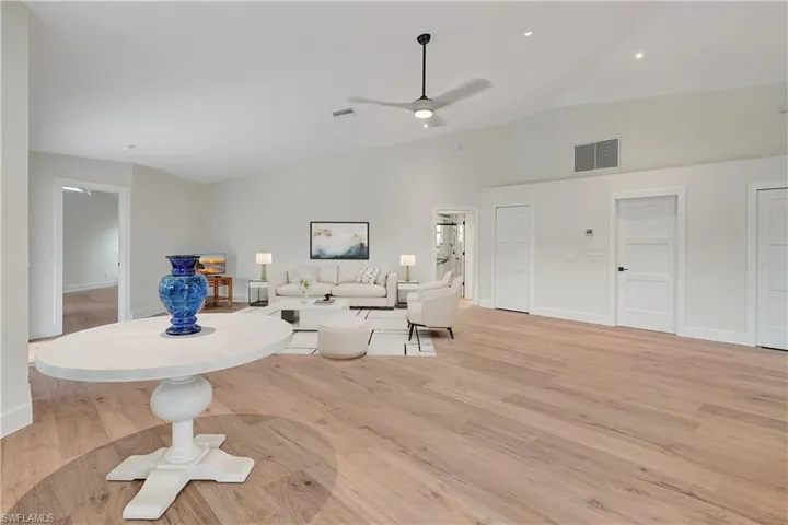 12921  Kelly Bay  CT, Fort Myers, FL 33908
