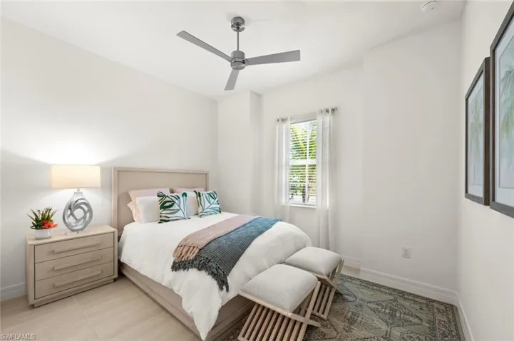Guest bedroom #1