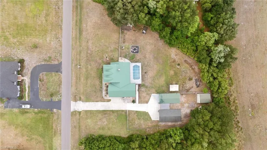 Beautiful Home on 1.83 Acres.