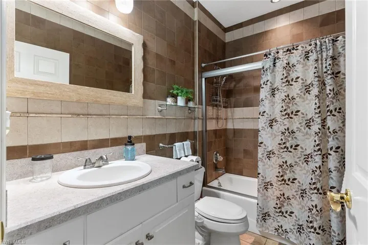 Guest Bathroom.