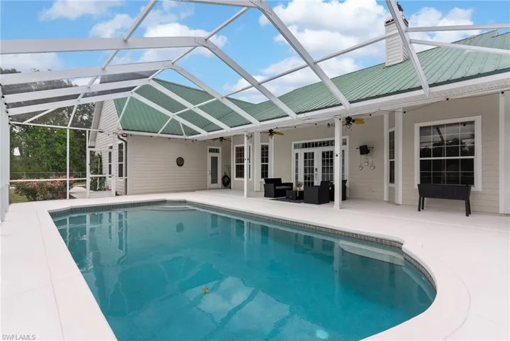 Beautiful Pool with Pool Cage.
