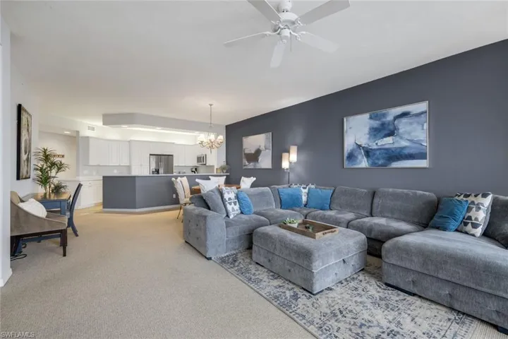 410 Flagship Dr 605, Naples, Florida 34108