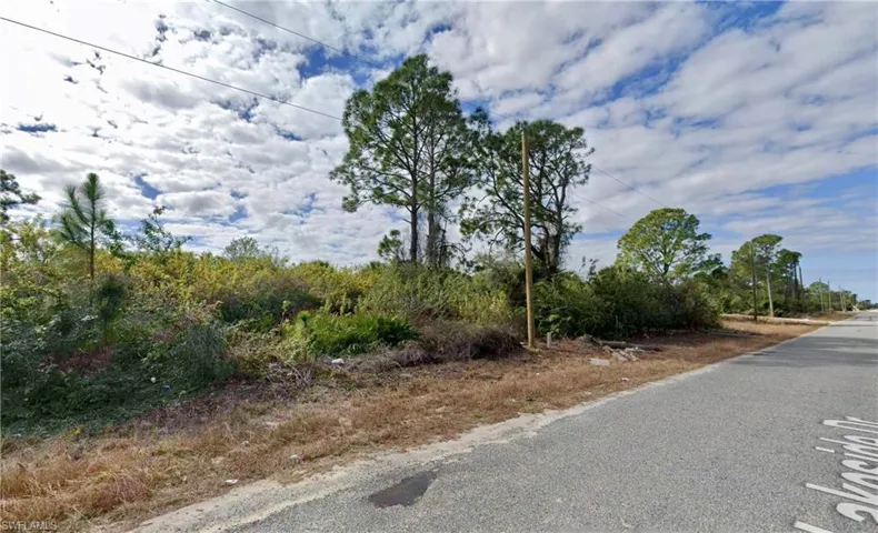 1018 Lakeside Dr, Lehigh Acres, Florida 33974
