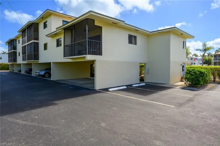 835 Elkcam Cir 101, Marco Island, Florida 34145