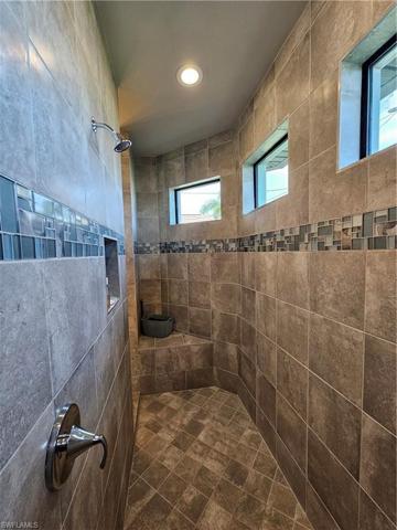 3912 SW 5th AVE, CAPE CORAL FL 33914