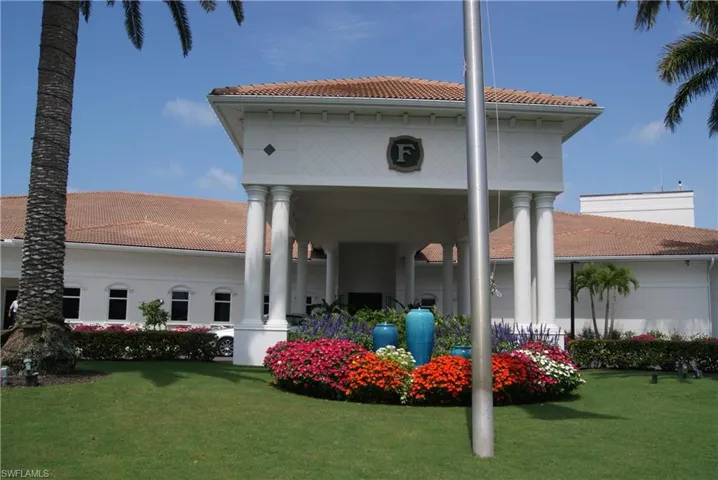 grand club entrance