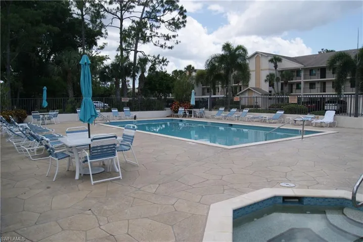 few steps away from unit with spa and clubrooms