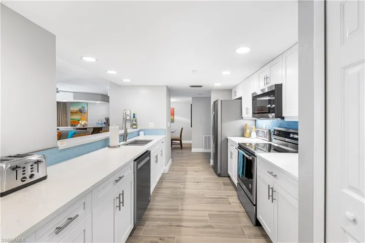 Very Pretty Backsplash and Accent Tile