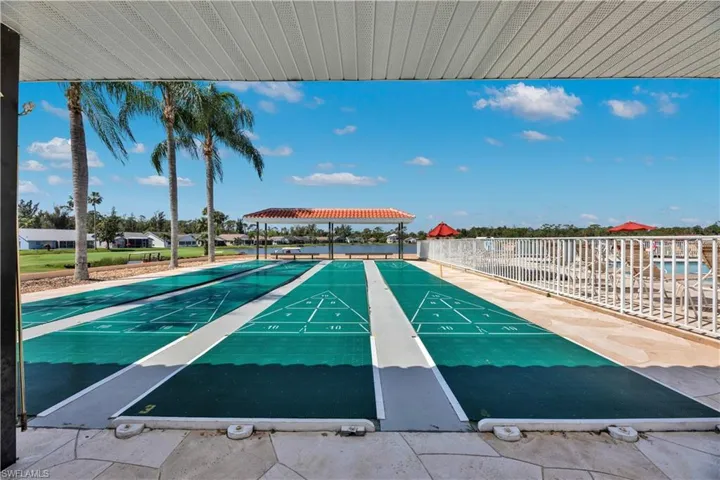 Shuffle Board