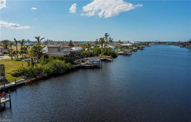 4229 Nw 33rd St, Cape Coral, Florida 33993