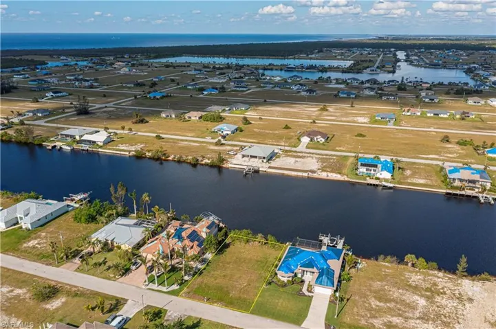 4229 NW 33rd  ST, Cape Coral, FL 33993
