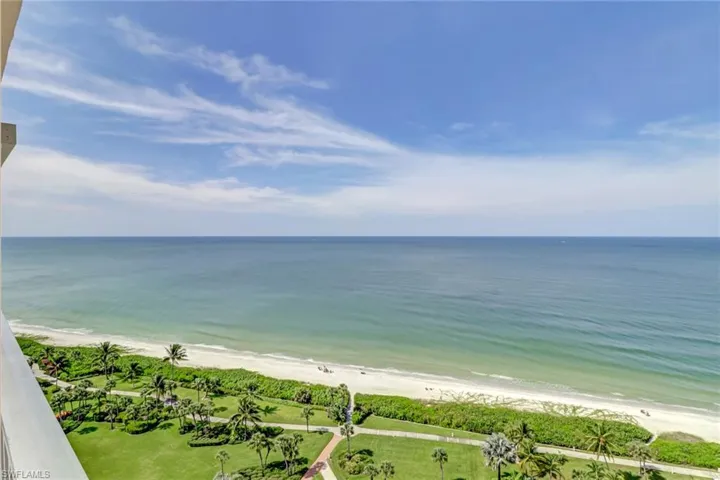 4041  Gulf Shore N BLVD, Naples, FL 34103