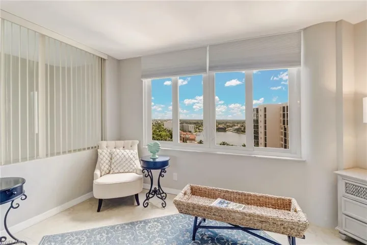 4041  Gulf Shore N BLVD, Naples, FL 34103