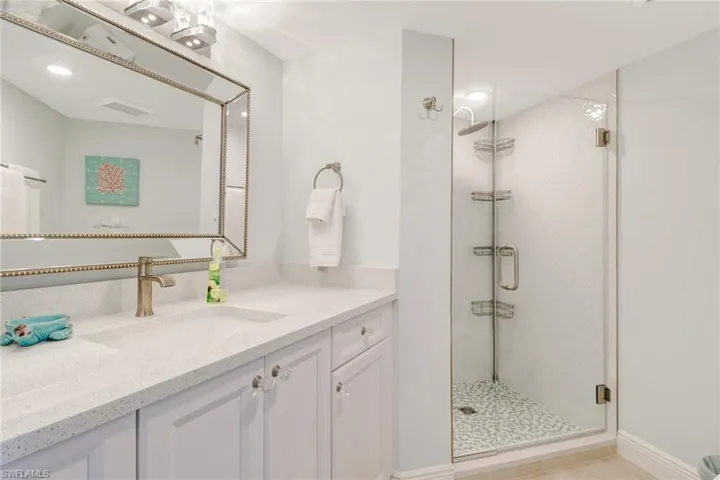 4041  Gulf Shore N BLVD, Naples, FL 34103