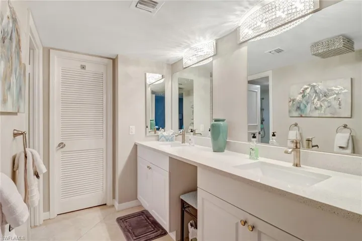 4041  Gulf Shore N BLVD, Naples, FL 34103