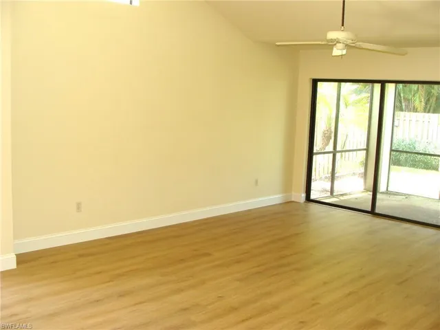 857 Reef Point Cir, Naples, Florida 34108