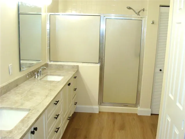 857 Reef Point Cir, Naples, Florida 34108
