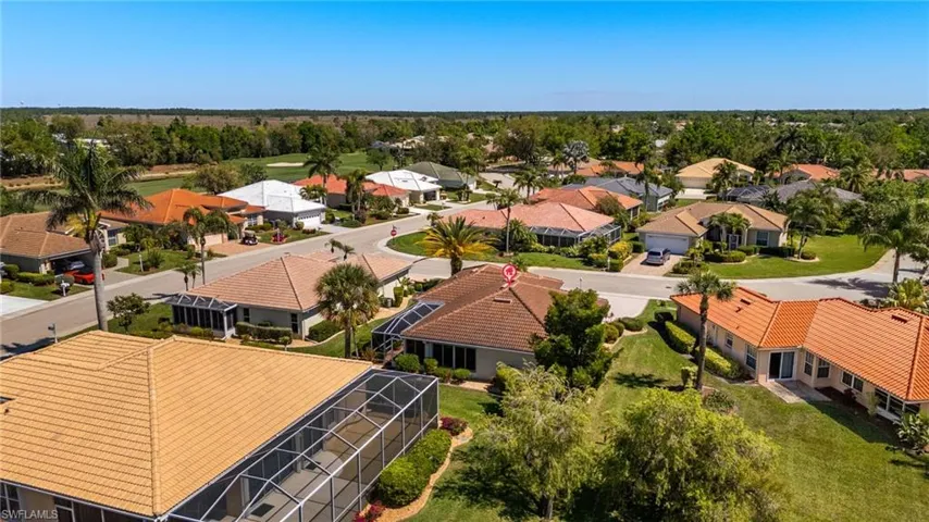 Aerial view featuring a residential view