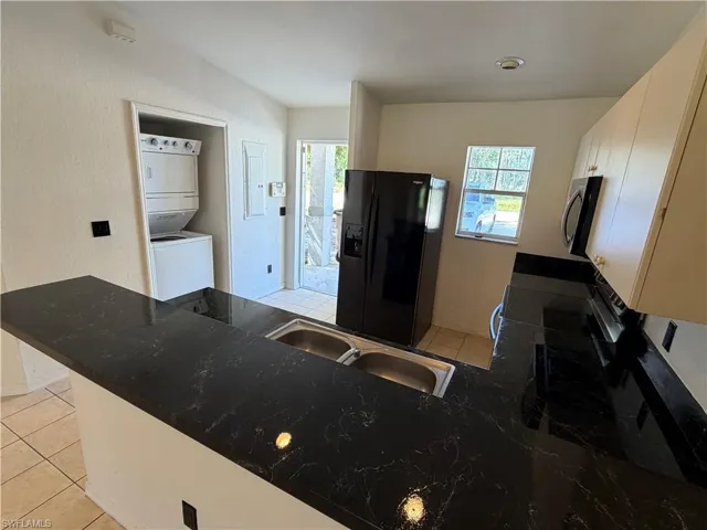 803  Meadow  RD, Lehigh Acres, FL 33973