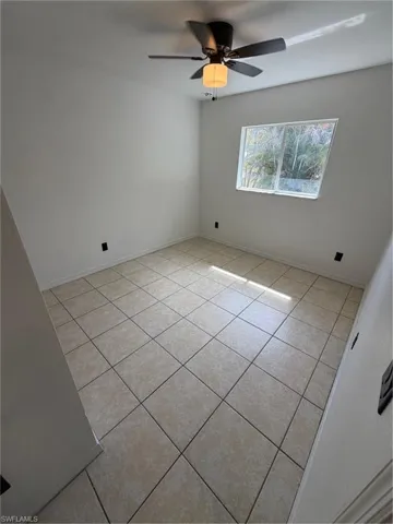 803  Meadow  RD, Lehigh Acres, FL 33973