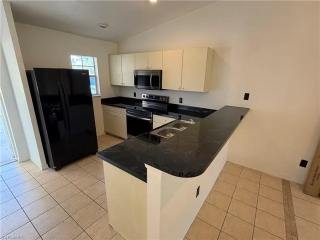 803  Meadow  RD, Lehigh Acres, FL 33973
