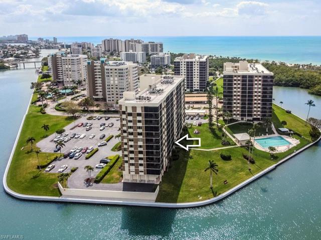 17 Bluebill AVE # 104, NAPLES FL 34108