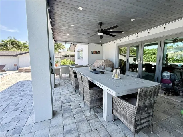 122 E North Shore Ave, North Fort Myers, Florida 33917