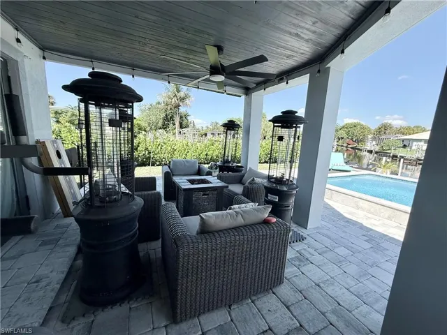 122 E North Shore Ave, North Fort Myers, Florida 33917