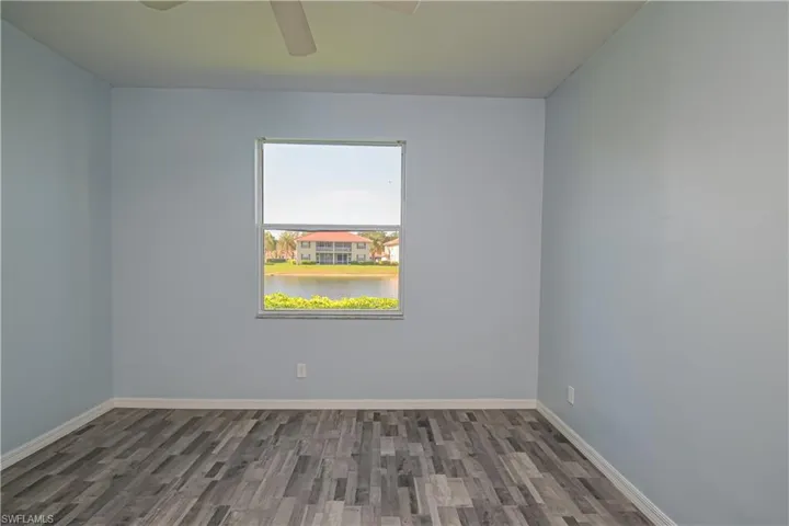 240  Robin Hood  CIR, Naples, FL 34104